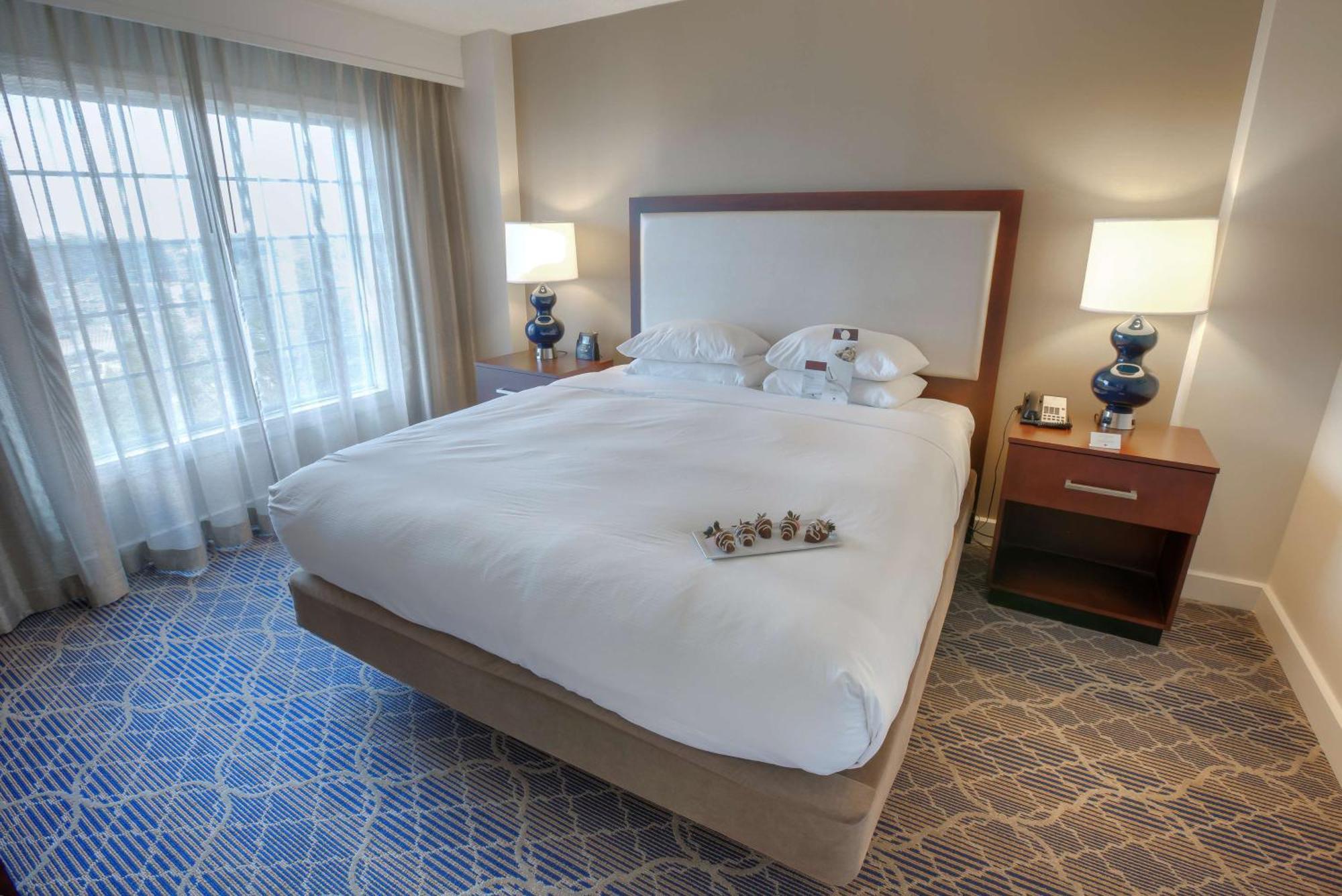 Doubletree Suites By Hilton At The Battery Atlanta Smyrna Zewnętrze zdjęcie