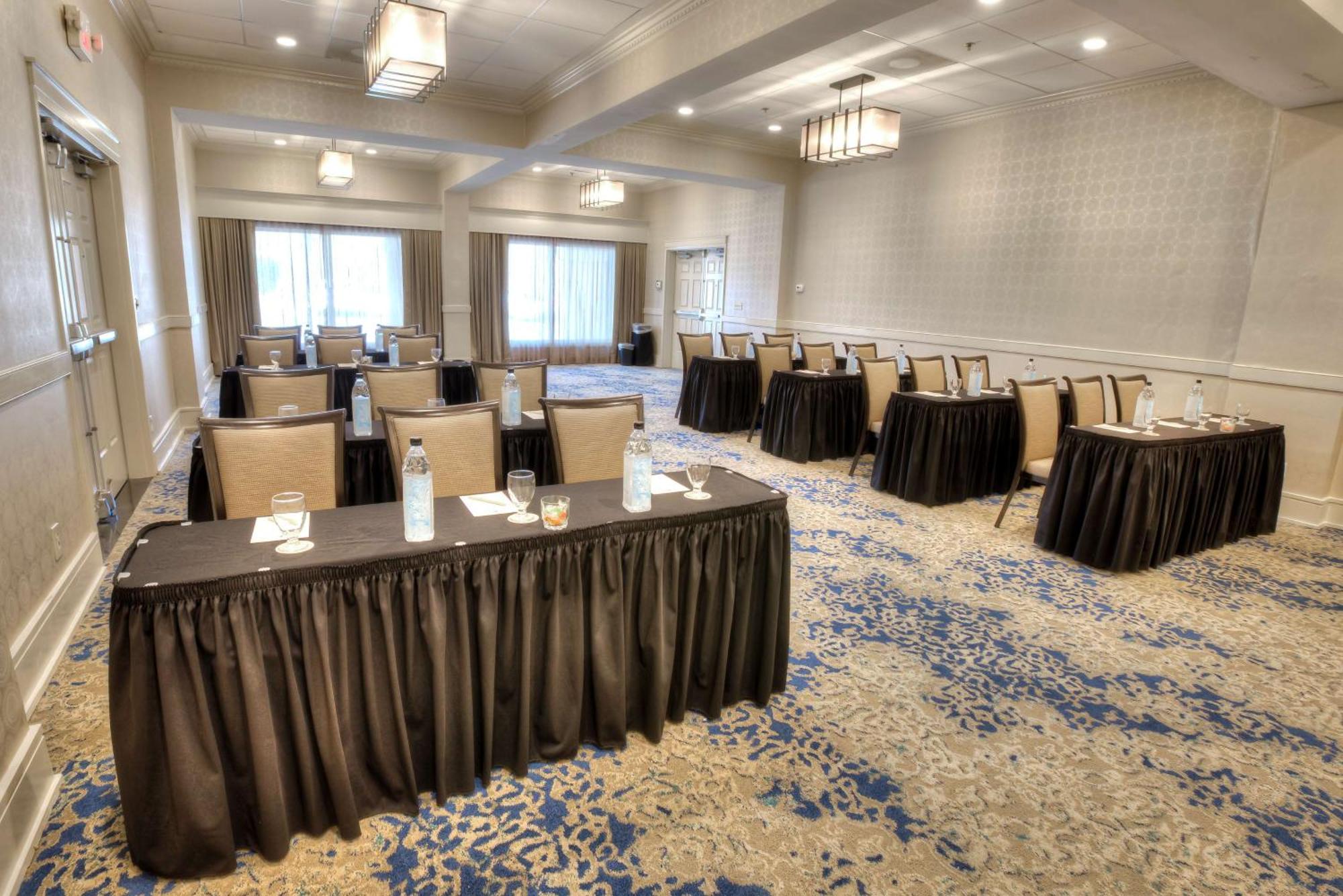 Doubletree Suites By Hilton At The Battery Atlanta Smyrna Zewnętrze zdjęcie