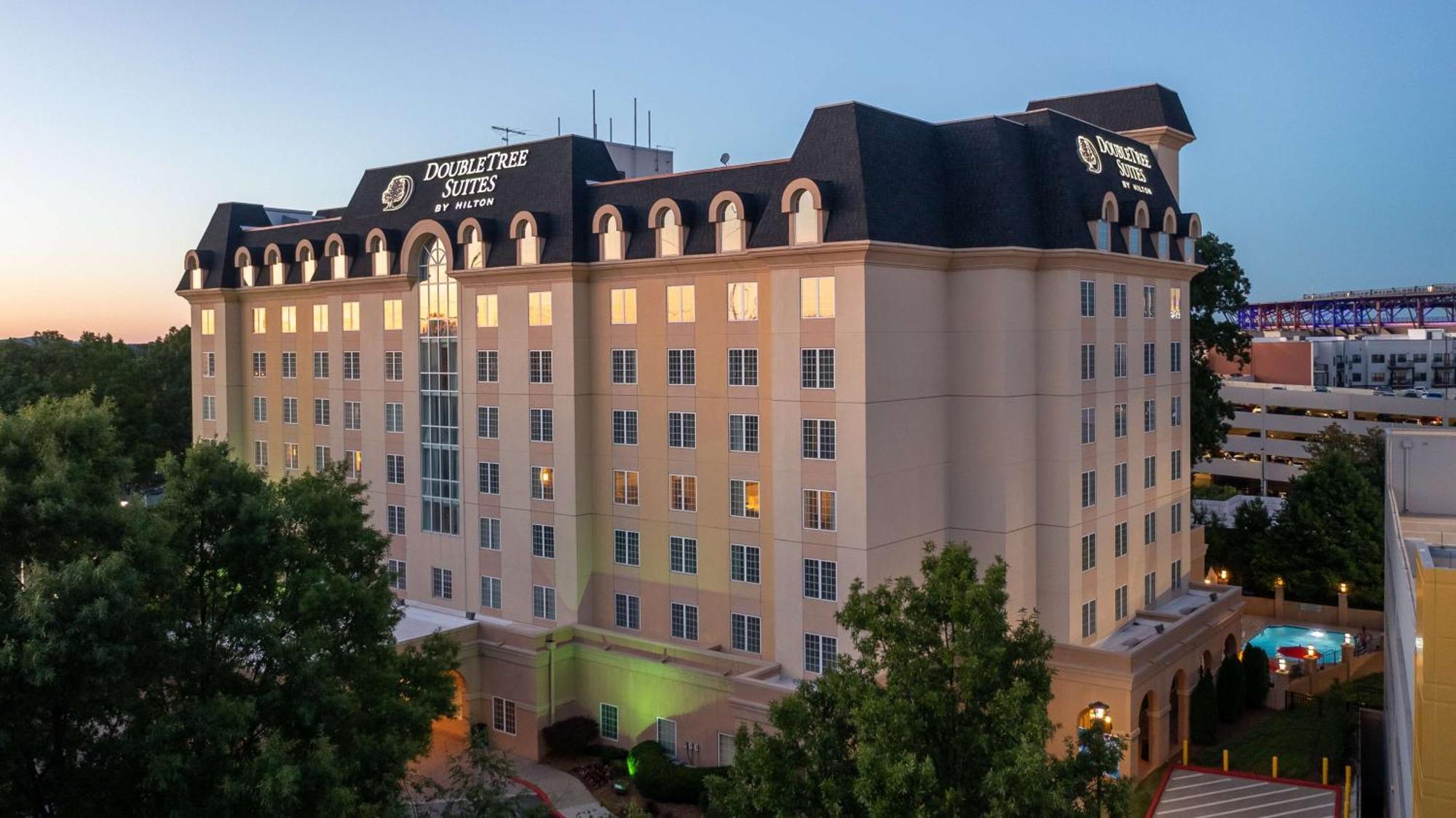 Doubletree Suites By Hilton At The Battery Atlanta Smyrna Zewnętrze zdjęcie